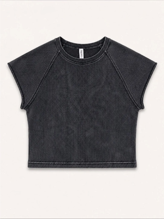 Zenana Outfitters Tops - Zenana Outfitters Black Ribbed Crop Tee